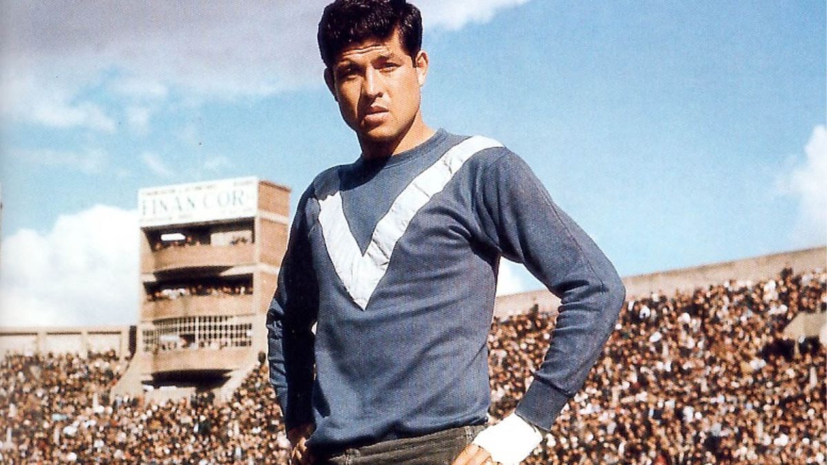 Daniel Willington en Vélez. Daniel Willington en Vélez.