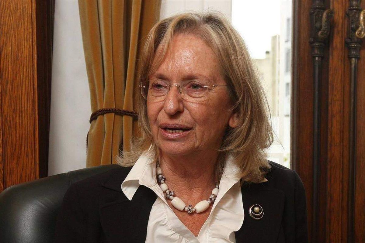 Hilda Kogan, Suprema Corte de Justicia de la Provincia de Buenos Aires. Hilda Kogan, Suprema Corte de Justicia de la Provincia de Buenos Aires.