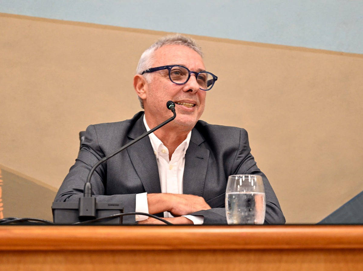 Julio Zamora, intendente de Tigre. Julio Zamora, intendente de Tigre.