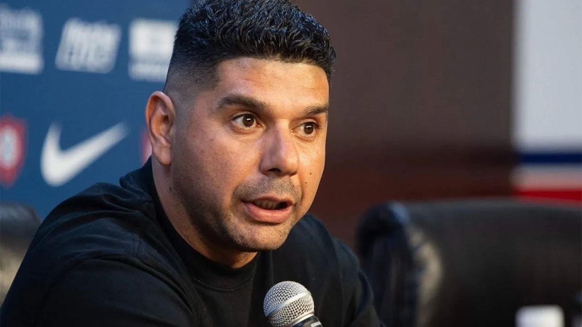 NéstorOrtigoza presentó un escrito en el que aseguró que no renunciará en San Lorenzohasta que la justicia no se expida en la causa por violencia de género.&nbsp;