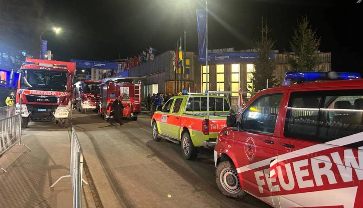 Evacuan el Foro de Davos.