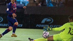 altText(El ‘Barsa’, sin Messi, y con un doblete de Griezmann, le ganó al Ibiza, clasificó a los 8avos de final)}
