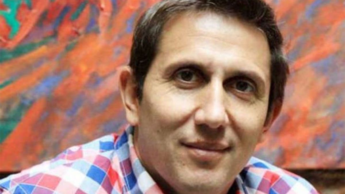 Juan Pablo Varsky cometió un doble error en vivo tras el gol de Luis Advíncula en la victoria de Boca ante Aldosivi 2-1 y pidió disculpas. Juan Pablo Varsky cometió un doble error en vivo tras el gol de Luis Advíncula en la victoria de Boca ante Aldosivi 2-1 y pidió disculpas.