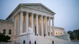 altText(Buscan al 'Garganta Profunda' en la Corte Suprema de USA)}