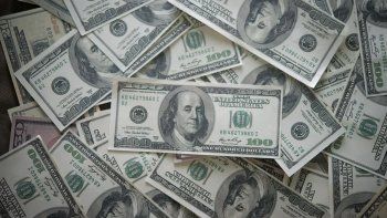 El dólar se derrite y el MEP llega a romper el piso de los $1.200