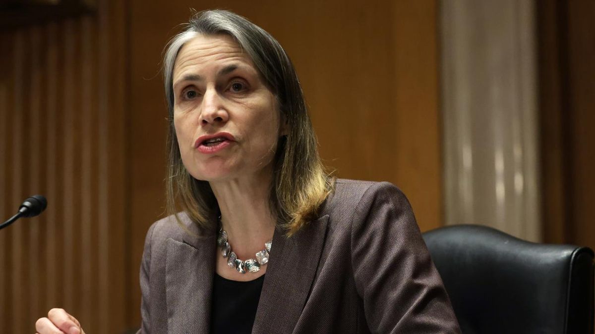Fiona Hill llevó las advertencias a Moscú, en vano.