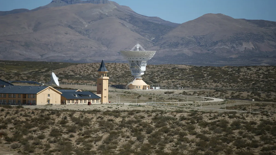 La generala Laura Richardson mantiene su obsesión por la base china en Neuquén.