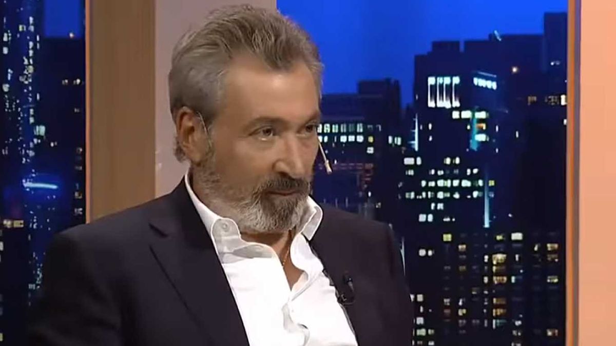 Daniel Vila de despega de Chiqui Tapia Daniel Vila de despega de Chiqui Tapia