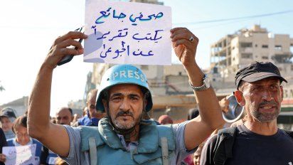Periodistas y millones en Gaza, atrapados y muriendo de hambre: 