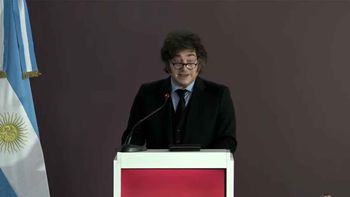 Javier Milei evitó la cuestión Brasil/Bolsonaro, defendió el RIGI y negó falta de empleo