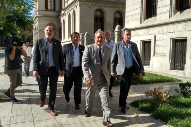 La Mesa de Enlace dijo sentirse más tranquila tras la reunión con el ministro de Agricultura.