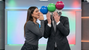 Justo cuando en Telefe alguien confesaba una situación de acoso sexual, el canal salió corriendo a taparlo. Pero cuanto más ocultó, más se agrandó el escándalo. Foto: Ficción/Telefe Justo cuando en Telefe alguien confesaba una situación de acoso sexual, el canal salió corriendo a taparlo. Pero cuanto más ocultó, más se agrandó el escándalo. Foto: Ficción/Telefe