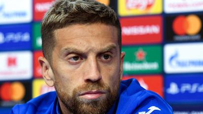 Papu Gómez reveló dónde le gustaría jugar mientras planea su regreso del doping