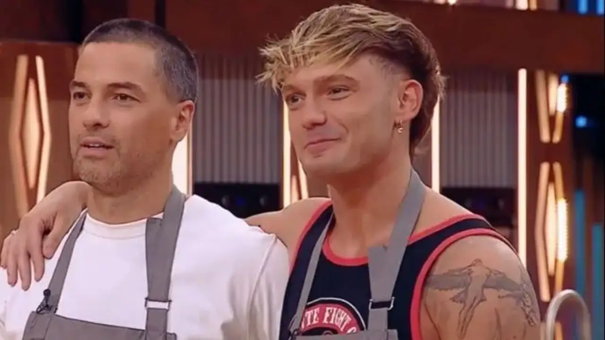 El nuevo conflicto de MasterChef estalló tras un comentario del Chino Leunis durante un desafío ganado por Ian. El nuevo conflicto de MasterChef estalló tras un comentario del Chino Leunis durante un desafío ganado por Ian.