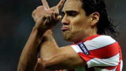 altText(Radamel el casi beisbolista que es goleador)}