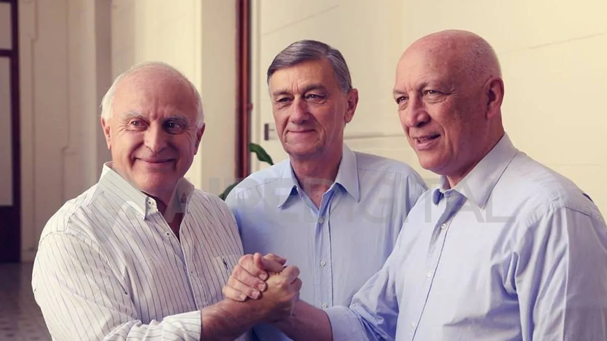 Lifschitz, Binner y Bonfatti gobernaron Santa Fe, Argentina, entre 2003 y 2015. Lifschitz, Binner y Bonfatti gobernaron Santa Fe, Argentina, entre 2003 y 2015.