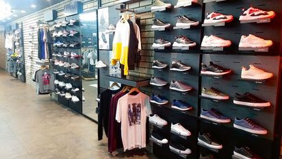 Esta famosa marca de ropa deportiva ofrece descuentos del 50% y 12 cuotas sin interés