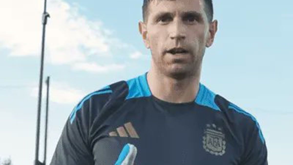 Emiliano “Dibu”Martínez lanzó un nuevo mensaje a la Selección Argentina en esta Copa América2024 y hasta fue rechazado por un club de Europa.