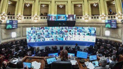 El FdT sancionó la moratoria sin JxC que rechazó el “traje a medida” para Cristóbal López