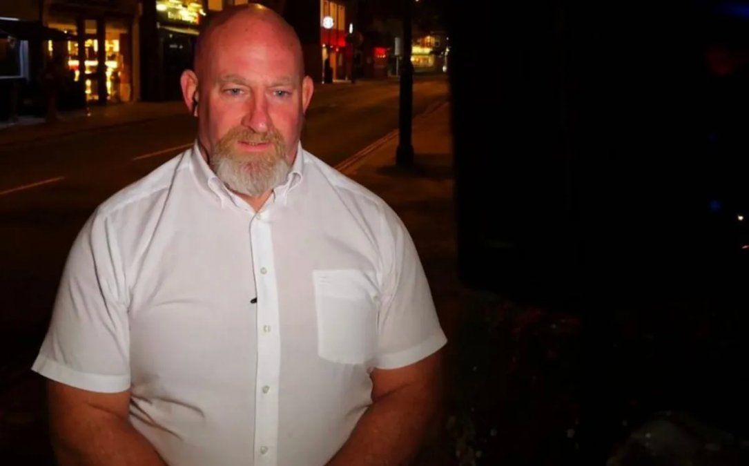 Christian Martin, cancelado y no por boby.