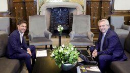 altText(En medio de las negociaciones por la Ley impositiva, Alberto F recibió a Kicillof en la Rosada)}