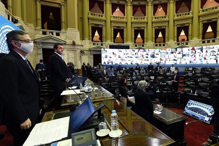 El proyecto fue girado al Senado.