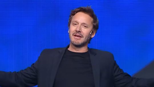 Por qué fracasó Benjamín Vicuña en El Trece: La determinante opinión de Ángel de Brito. Por qué fracasó Benjamín Vicuña en El Trece: La determinante opinión de Ángel de Brito.