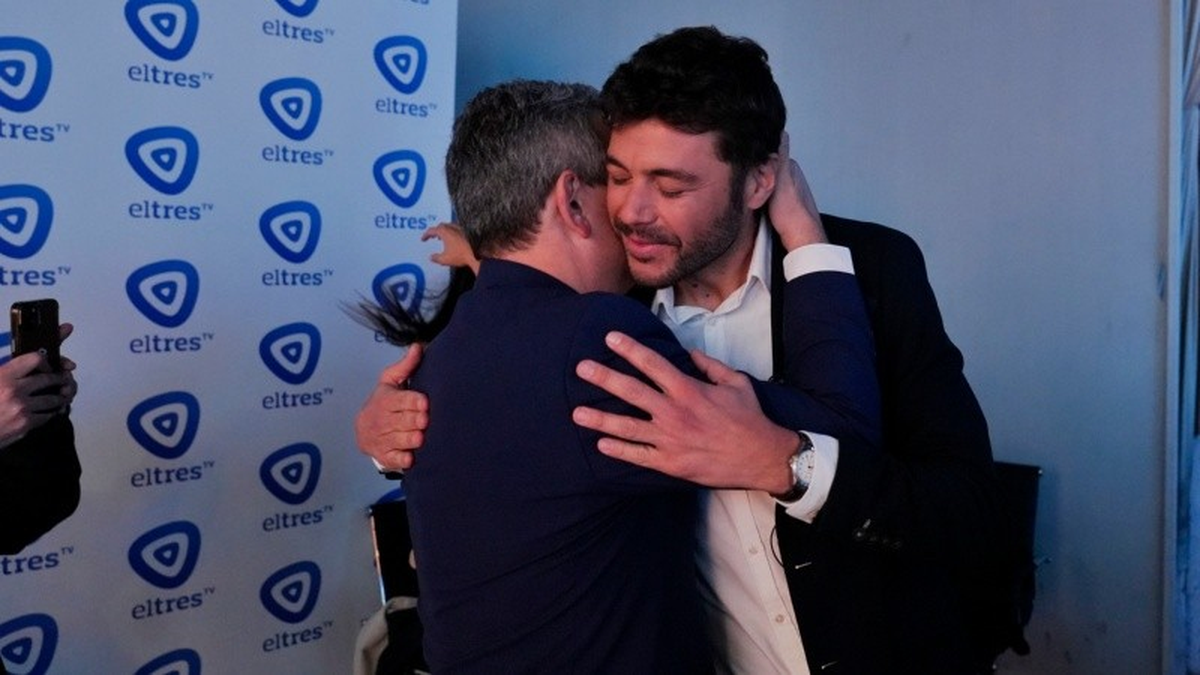 Javkin y Monteverde tras "El Debate" en Rosario previo a los comicios de Septiembre. Javkin y Monteverde tras "El Debate" en Rosario previo a los comicios de Septiembre. 