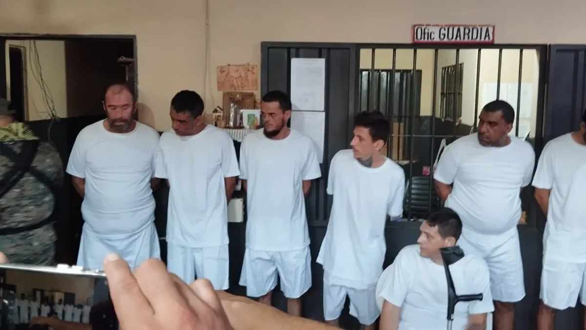 Paraguay deportó a jefes del PCC.