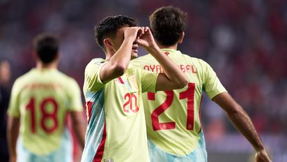 España se despachó con un 6 a 0 ante Turquía y amenaza a la Selección Argentina