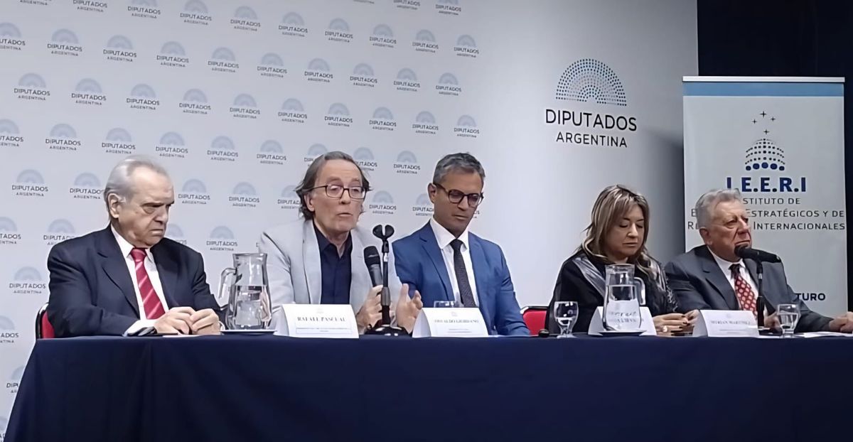 Fundación Mediterránea reunió en el Congreso a referentes políticos y económicos para discutir el futuro del federalismo en Argentina.