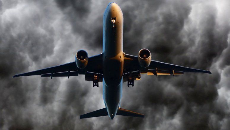 Vuelos cancelados: 400 operaciones afectadas y arden las aerolíneas