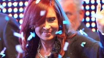 Cristina midió apenas 0.8 punto inaugurando el Patio Malvinas