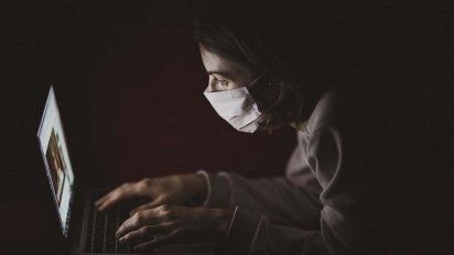 La oposición pide crear una línea de apoyo psicoemocional gratuito