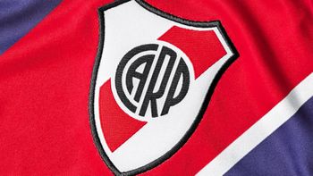 River avanzó en el mercado de pases por cuatro nombres para el mes de junio. River avanzó en el mercado de pases por cuatro nombres para el mes de junio.