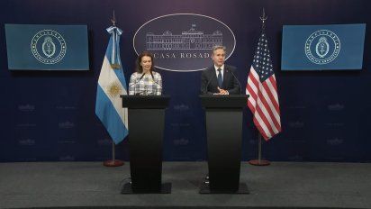 Blinken, las inversiones en litio, el FMI y la dolarización