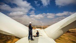 altText(No os dejéis engañar: La energía solar avanza a la velocidad de la luz ($0,33/kWh))}