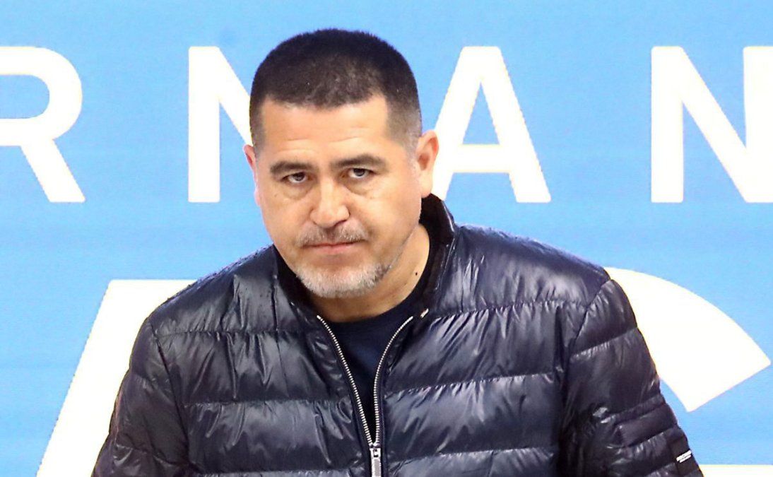 Foster Gillett quiere arruinar un sueño de Riquelme