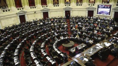 Presentaron un recurso de amparo para que continúen las sesiones en Diputados