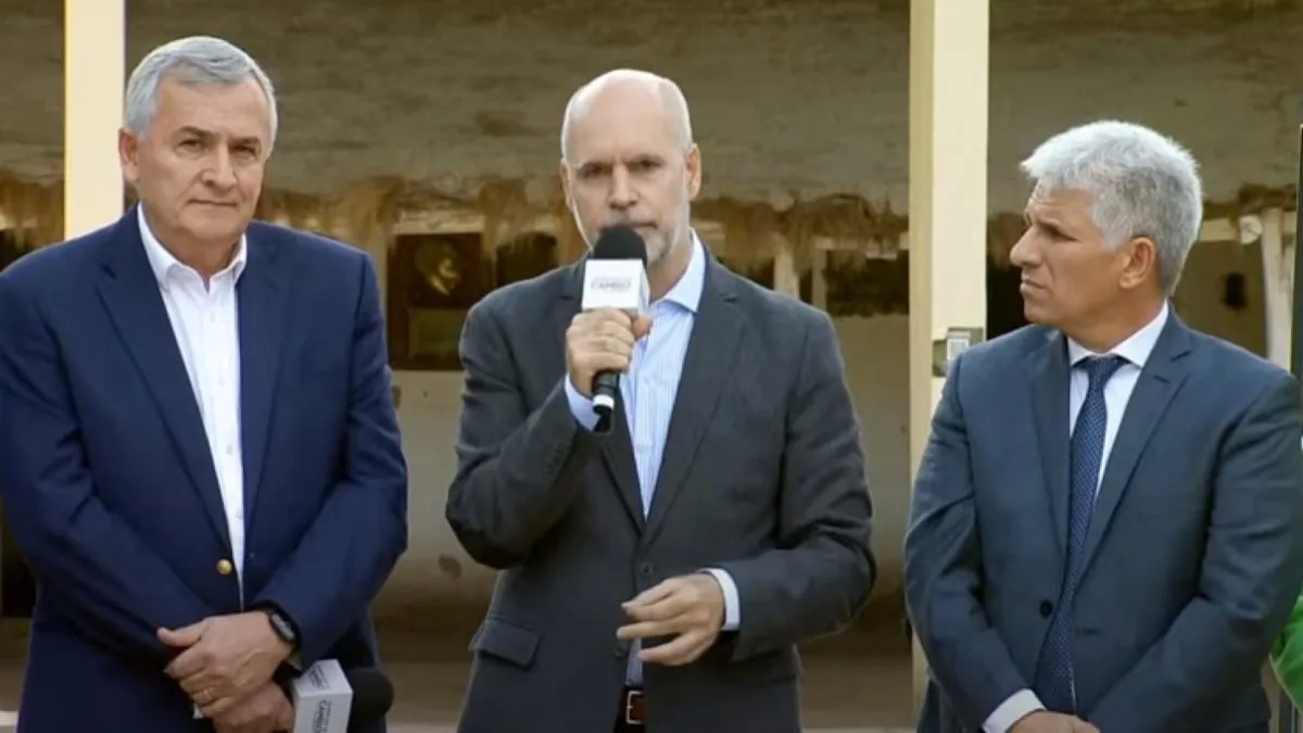 En el acto Gerardo Morales, Horacio Rodríguez Larreta y el gobernador electo de San Luis, Claudio Poggi En el acto Gerardo Morales, Horacio Rodríguez Larreta y el gobernador electo de San Luis, Claudio Poggi