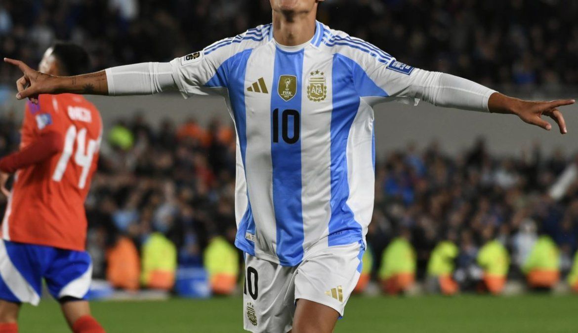 Ganó el Mundial y con la Selección Argentina y se perderá la Finalissima por lesión.