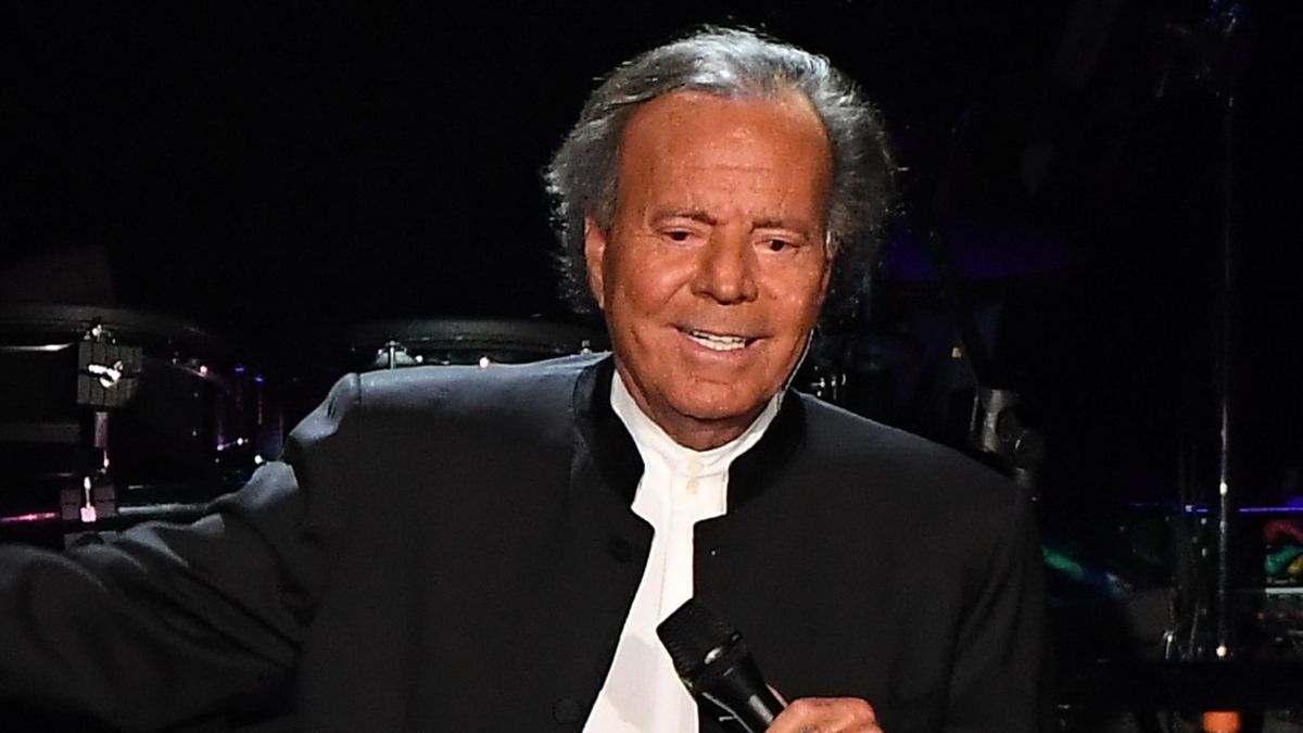 Julio Iglesias es investigado por la Justicia española: ¿Qué dijo sobre las acusaciones por agresión sexual?
