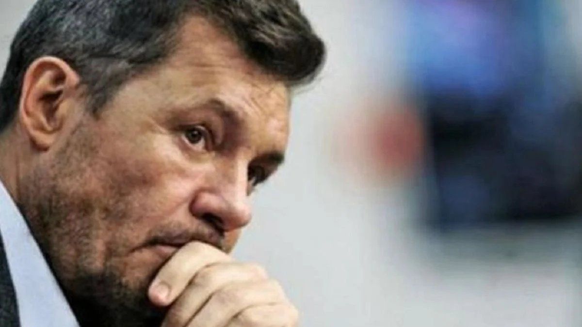 Graves señalamientos contra Marcelo Tinelli causan indignación entre los usuarios.