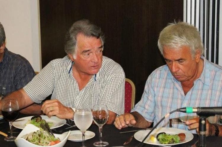 Asado macrobiótico de Luis Barrionuevo y José Manuel De la Sota. Foto 0223.com.ar/