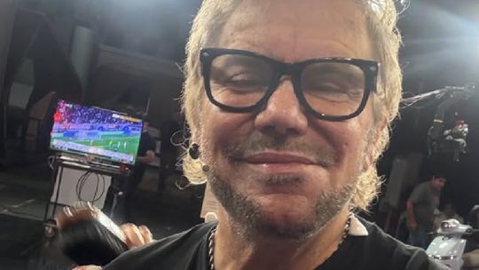 Beto Casella sumaría a un reconocido conductor como panelista en su nuevo programa: De quién se trata. Beto Casella sumaría a un reconocido conductor como panelista en su nuevo programa: De quién se trata.