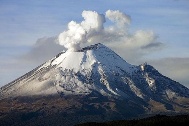 Volcán Popocatépetl aumentó su actividad desde abril