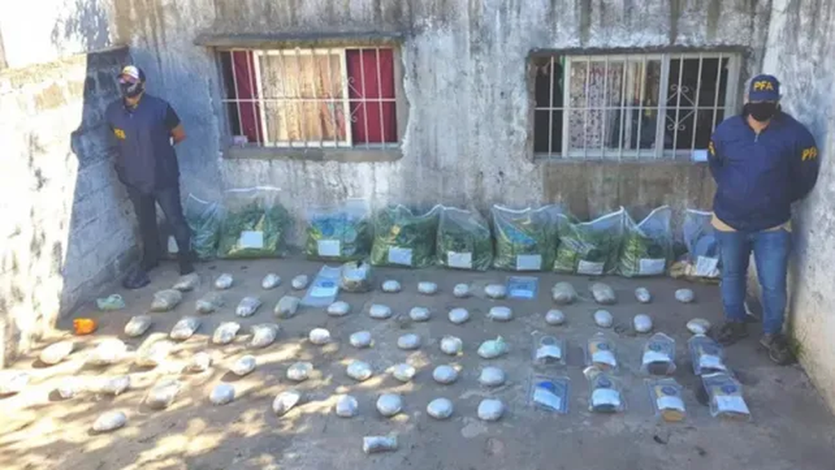 La droga encontrada en una de las viviendas allanadas en marzo del año pasado a la banda de "Giya" Rodríguez. La droga encontrada en una de las viviendas allanadas en marzo del año pasado a la banda de "Giya" Rodríguez.