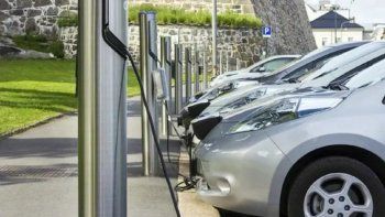 Auto eléctrico 2026: Lo que cuesta cargarlo te va a sorprender