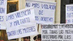 altText(Polémica en Perú por las esterilizaciones forzadas de Fujimori)}