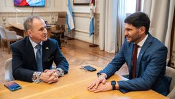 El embajador Peter Lamelas celebra la mejora en la seguridad de Rosario.